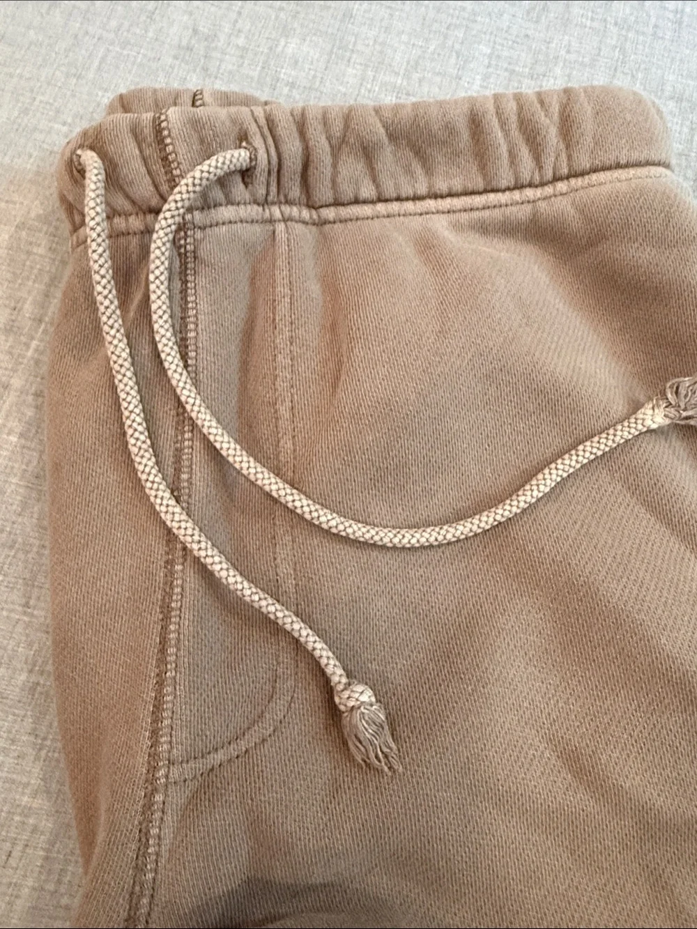 Elwood Taupe sweatpants and hoodie